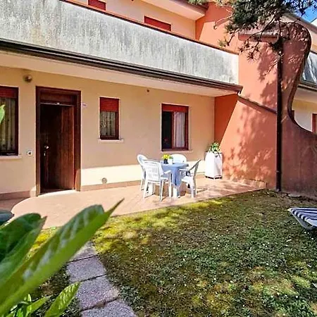 فندق Bright Flat In With Pool - Beahost
